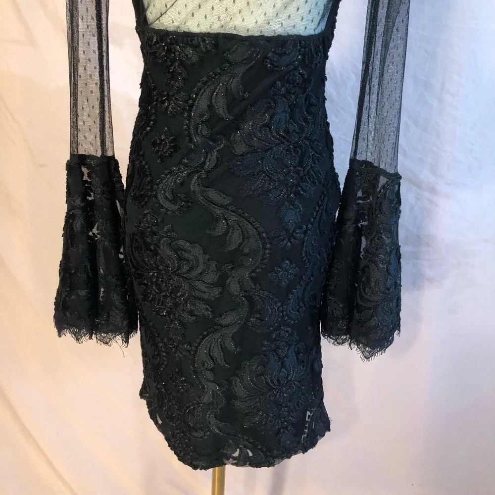 Prom Y2K Formal Black Bell Sleeve Floral Lace Gold Accents Formal Size Small Med - Picture 12 of 17